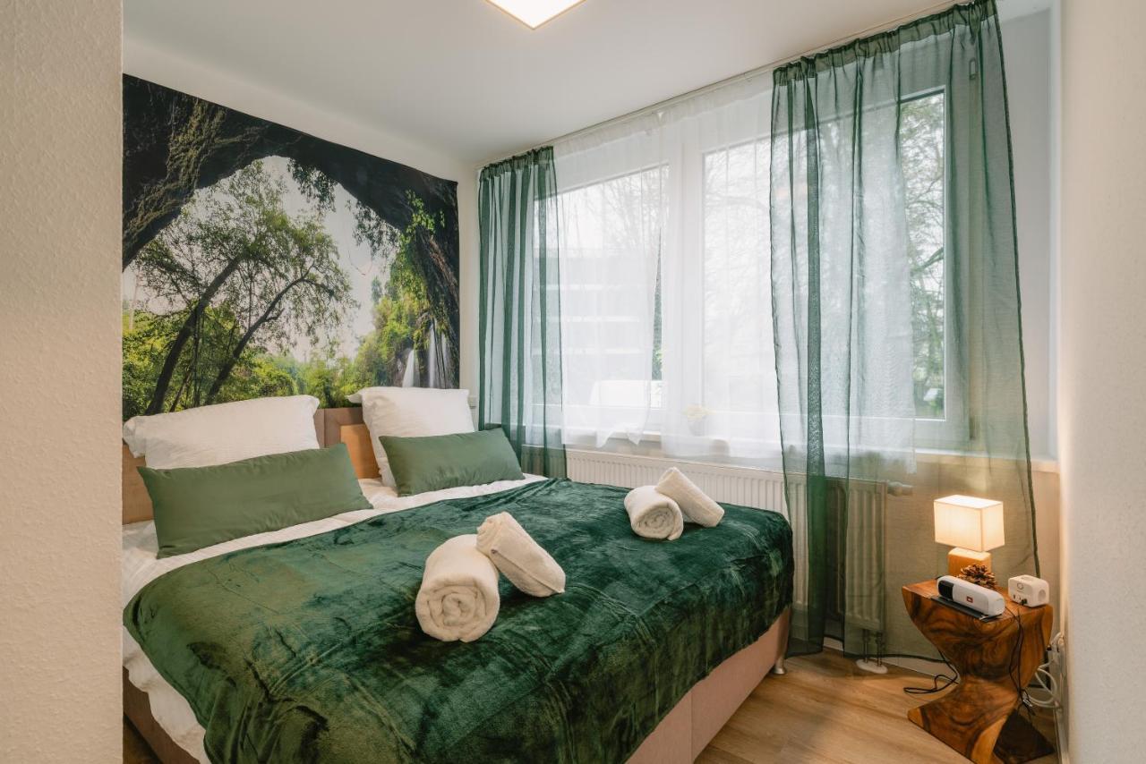 Modernes 2-Zimmer Themen-Apartment Im Zentrum Bayreuth Exteriér fotografie